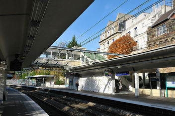 Gare RER de Fontenay-aux-Roses (photo: x) Gare RER de Fontenay-aux-Roses (photo: x)
