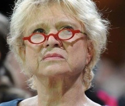 Manipulations, mensonges et mauvaise foi du PDG d'EDF : Eva Joly écrit aux syndicats de l'énergie pour les dénoncer. Manipulations, mensonges et mauvaise foi du PDG d'EDF : Eva Joly écrit aux syndicats de l'énergie pour les dénoncer.