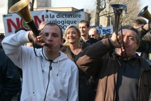 M. Le Pen à la manifestation des chasseurs , Valencienne,2009