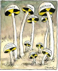 Discours d'Istres : Hollande veut dissuader les pirates informatiques à coup de bombes atomiques! Discours d'Istres : Hollande veut dissuader les pirates informatiques à coup de bombes atomiques!